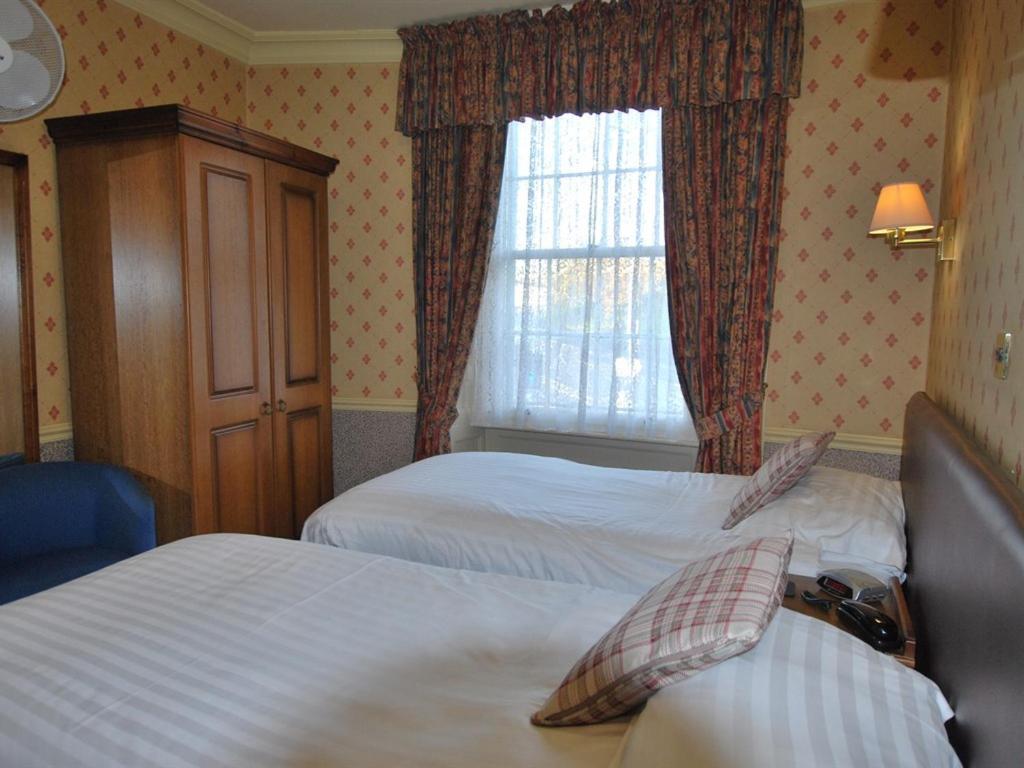 The Cross Keys Apartamento Milnthorpe Exterior foto